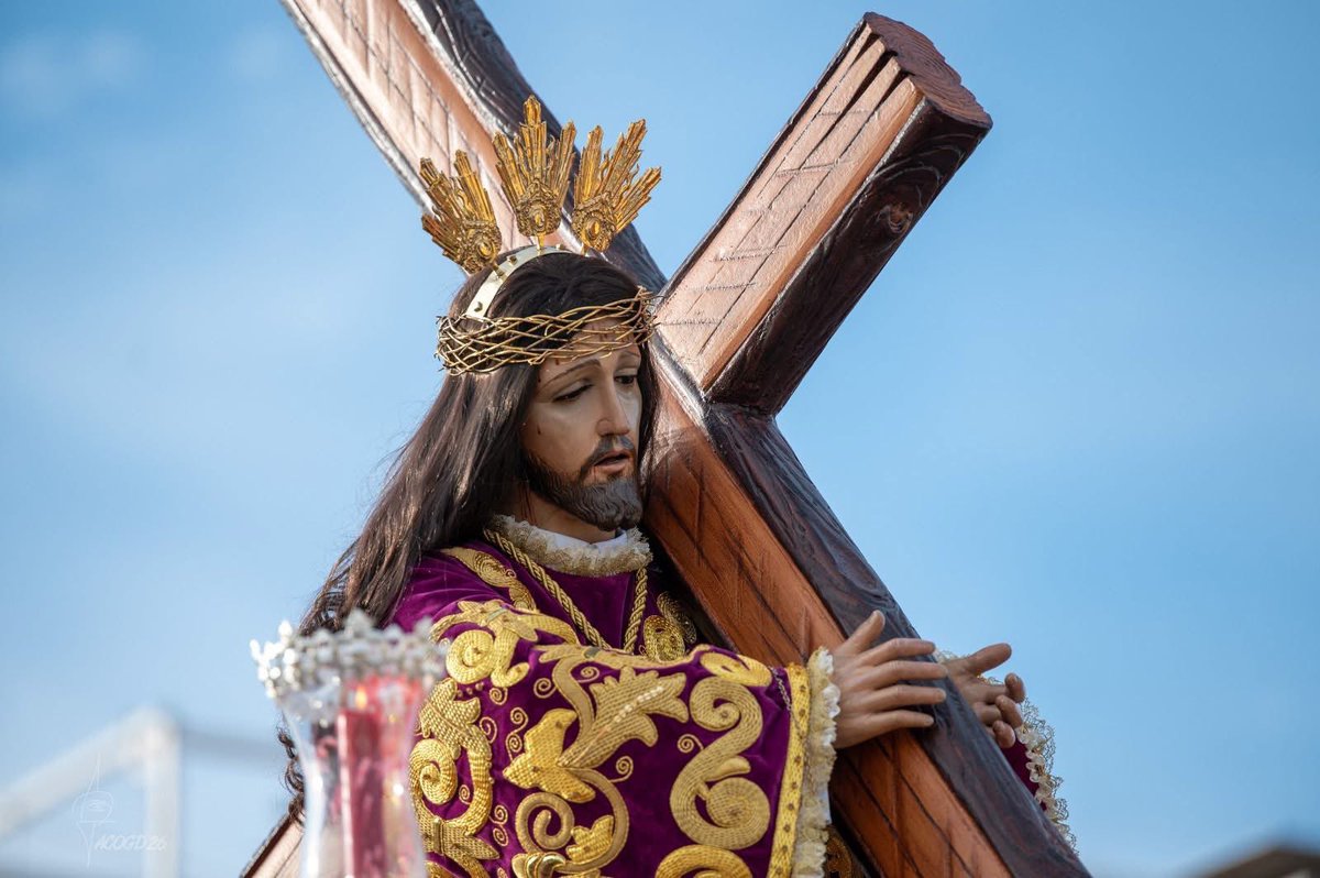 Dichoso el hombre que ha puesto su confianza en el Señor. 

Hoy es Viernes del Señor.

#SeñordeCasariche 
#ProtectorPerpetuo 
#NazarenoyEsperanza 💜⚓💚