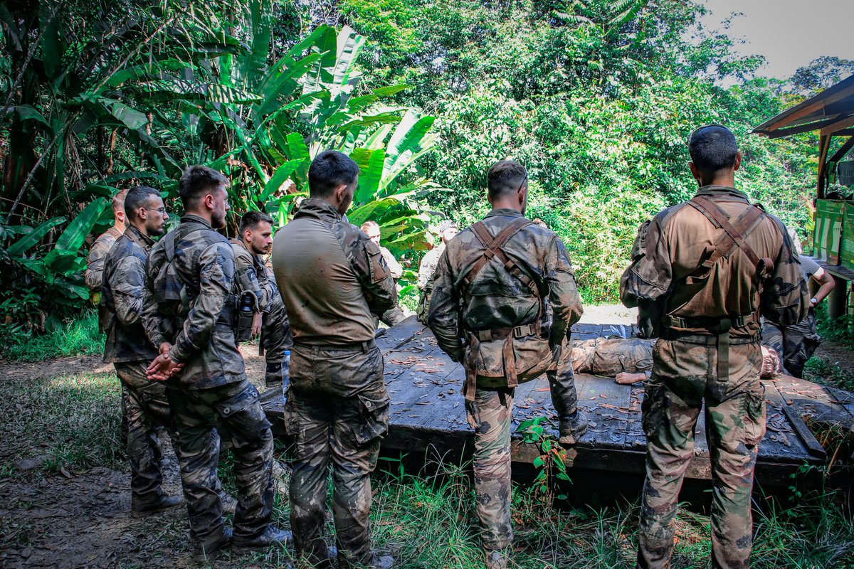 ⛏️🚫 #LutteContreOrpaillageIllégal | 3kg de quartz aurifère saisi sur le Secteur Saint-Léon (Saül)

➕d'infos ici : tinyurl.com/bdhr6vyp