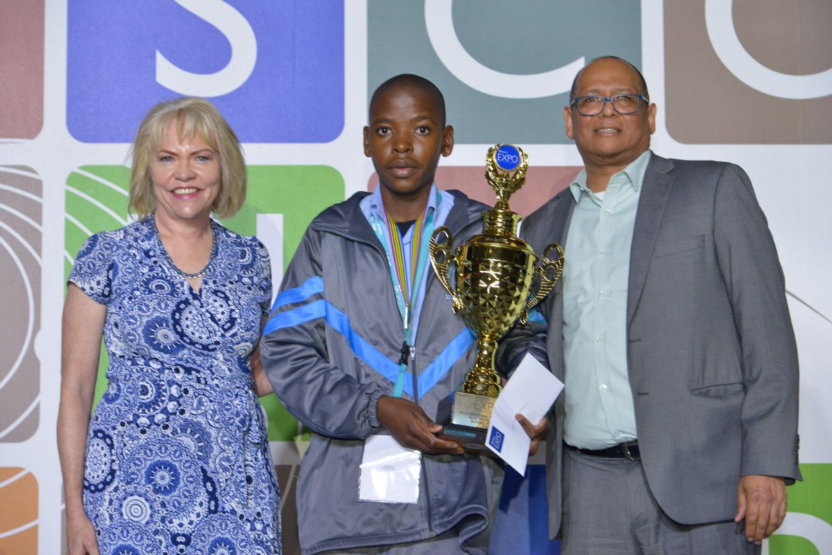 Exposcience's tweet photo. Congratulations to Lethabo Kgwete from Moleshatlou Secondary School, representing the Capricorn Region, who was awarded the top winner from a Development School at the 2025 Eskom Expo International Science Fair (ISF)!

Lethabo received a R75,000 cash prize for the project “The Effect of Livestock Green Compost Tea,” which focuses on developing an eco-friendly and affordable compost solution to support small-scale farmers in rural areas.

His innovative research promotes sustainable agriculture and highlights the power of science to create real-world impact.

#EskomExpoISF #DiscoverEskomExpo #STEMI #YoungScientists #Innovation #ScienceFair @Eskom_SA