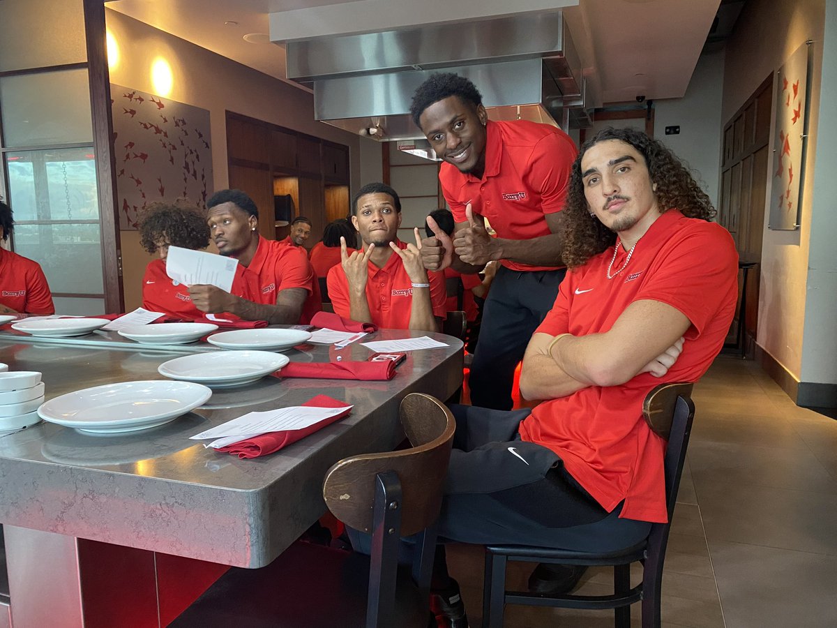 Had a great dinner and experience <a href="/Benihana/">Benihana</a> with our team.  First part of our journey together is complete.  Phase Two started at 7am today.  Blessed to have the opportunity to lead this group.  <a href="/BarryUMBB/">BarryU Men’s Basketball</a>