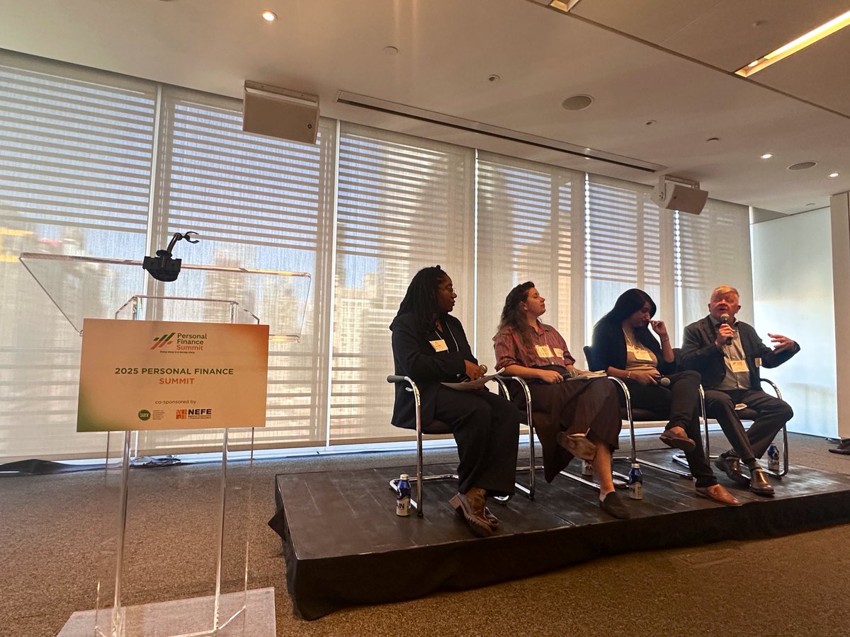 <a href="/SingletaryM/">Michelle Singletary</a> <a href="/CNBCMakeIt/">CNBC Make It</a> <a href="/christaylor_nyc/">Chris Taylor</a> HAPPENING NOW: <a href="/cjackmanwjtv/">Caresse Jackman</a>, <a href="/jamesbnelson/">James B. Nelson</a>, <a href="/briaovers/">Bria thee Journalist</a> and <a href="/zuzustweets/">Zoë Saunders</a> on telling local stories from national finance headlines.

#SABEWPF25