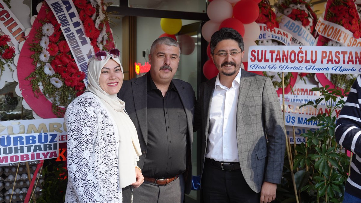 Poyraz Tavukçuluk işletmesinin yeni şubesinin açılışına katılarak hayırlı olsun dileklerimi ilettim.
Rabbim hayırlı kazançlar nasip eylesin.