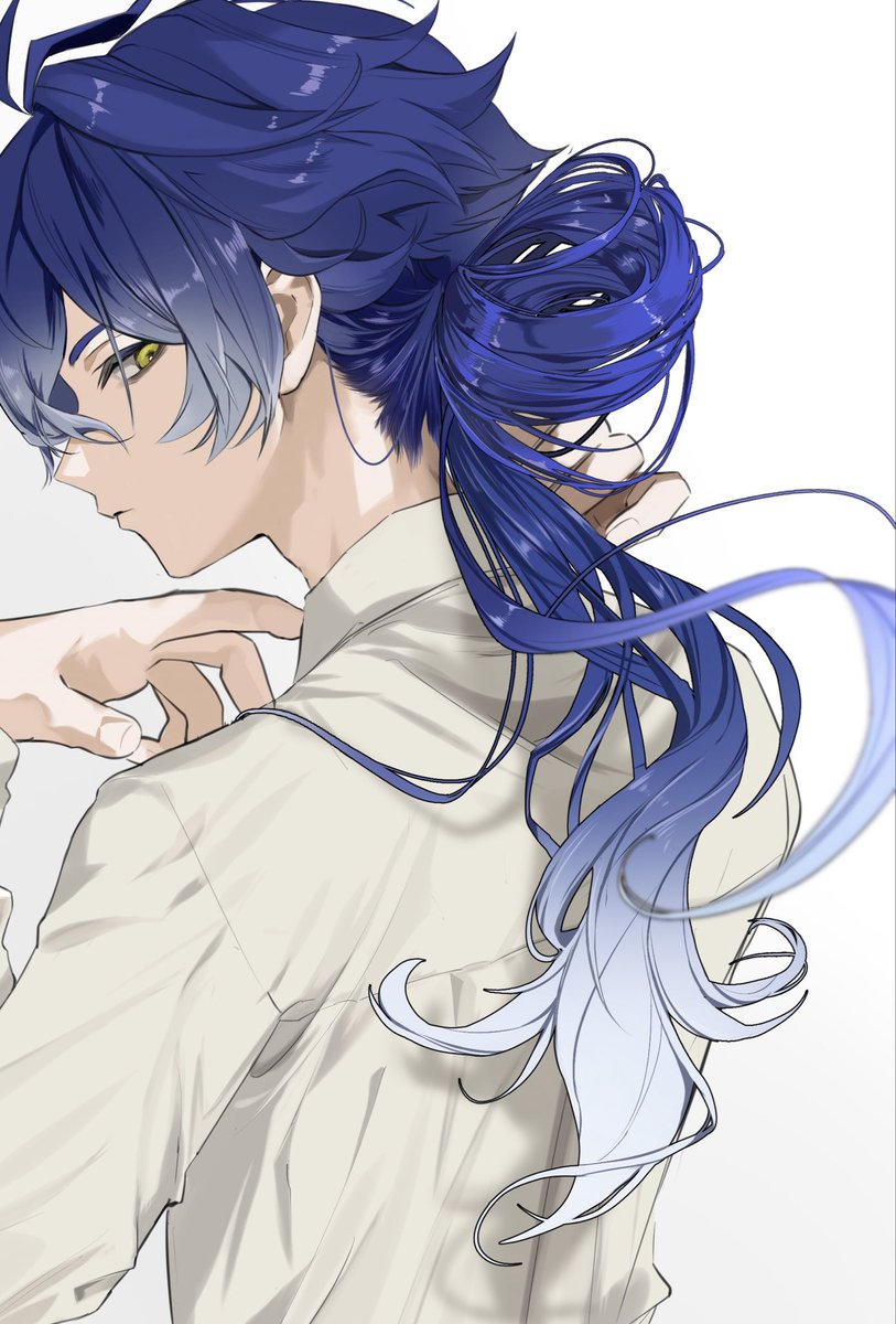 前回と今回
フリンズさんの襟足にセクシーを感じているらしい😂きもいよね😘ごめん