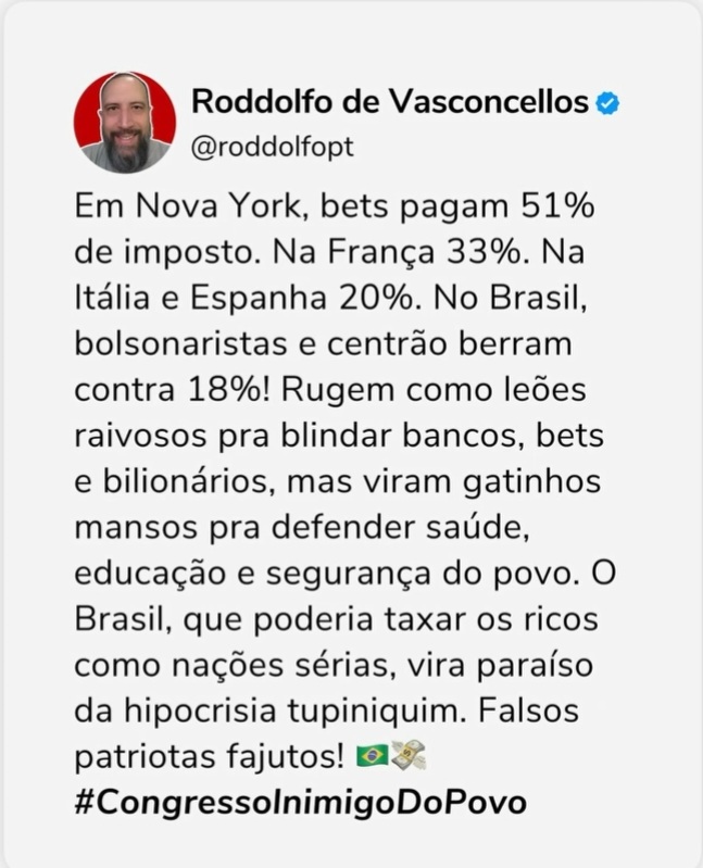 Vamos pra cima do Congresso
CENTRÃO INIMIGO DO BRASIL

NÃO VAMOS RECUAR
CONGRESSO INIMIGO DO POVO 
CORTEM AS EMENDAS