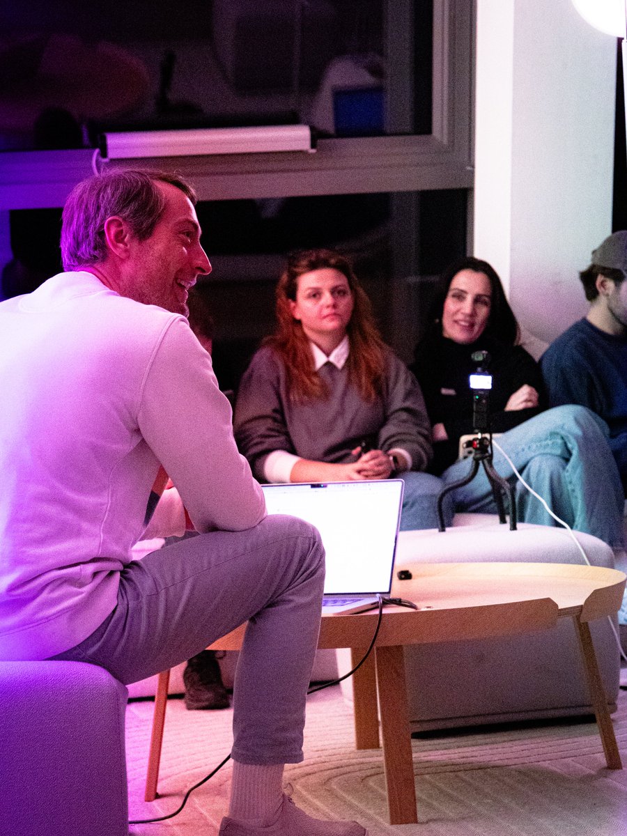 lukso_io's tweet image. Views from Building for Culture ⚡️

Yesterday&apos;s MeetUP at LUKSO Hub Berlin brought together builders and creators to explore the Token Creator and Universal Profiles.

Thanks to everyone who joined us both IRL and online!