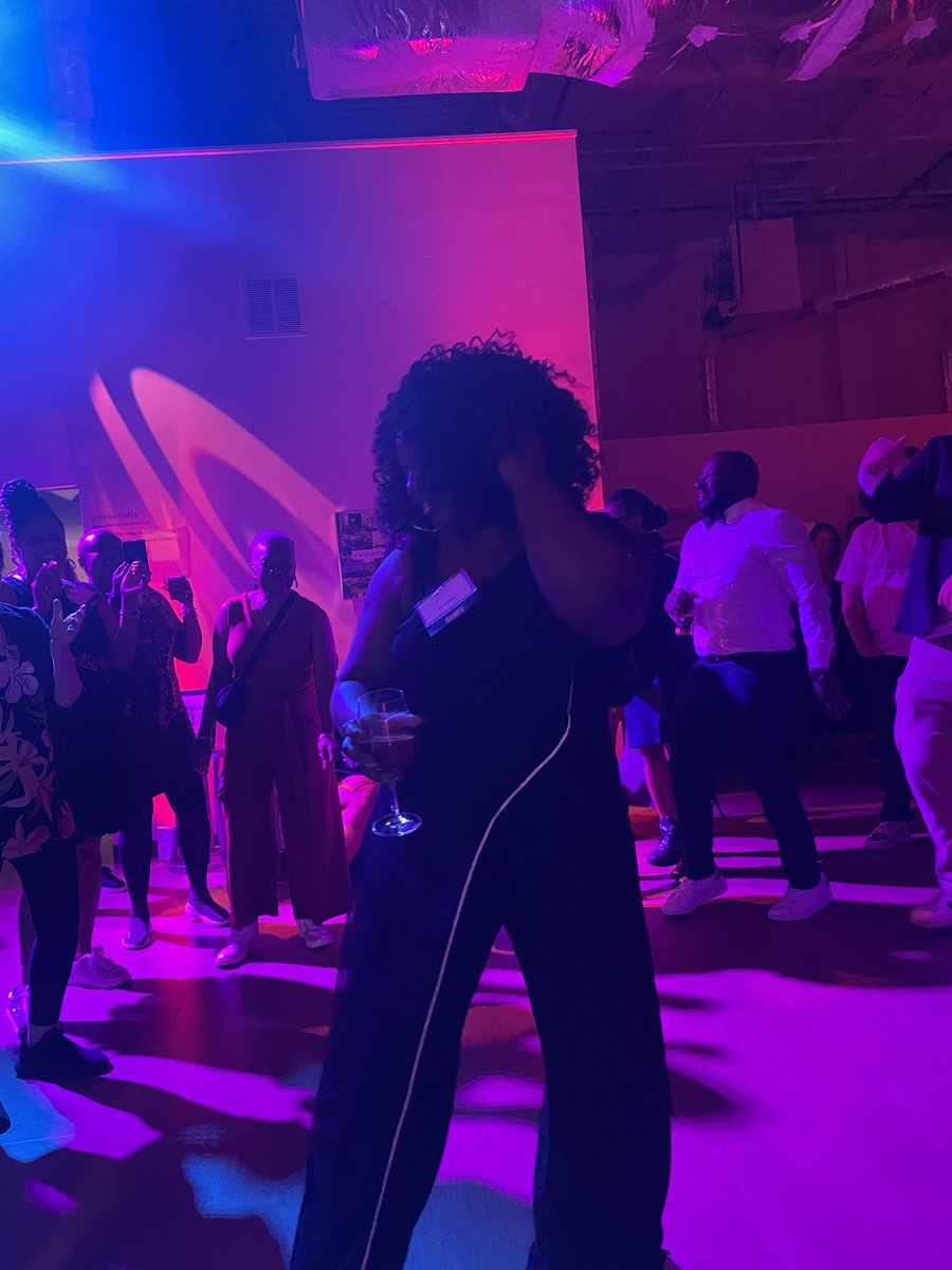 A Wider Circle tweet media