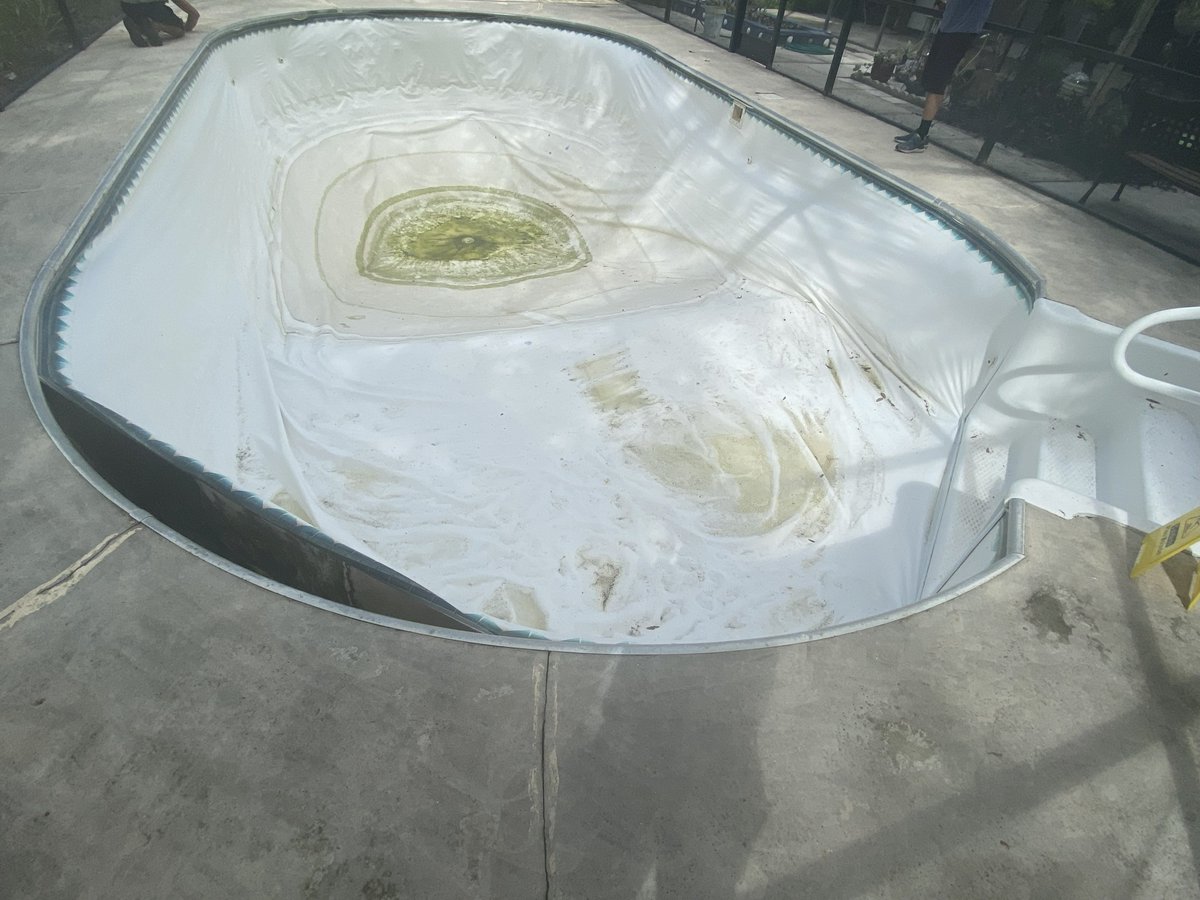 ppalmpools's tweet image. We were contacted to revitalize a cherished pool. Our services involved repairing the floor, prepping the walls and installing a brand new Latham Panama Royal Prism Vinyl Liner. All is set now! #PoolRefresh #FloorRepair