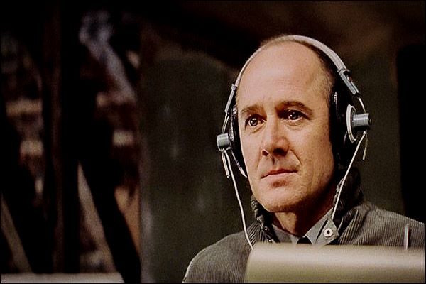 Tjáningarfrelsinu á Íslandi er ógnað.

Evrópusambandið ætlar sér að setja lög sem eru þekkt sem „Chat Control“. 

Sambandið mun þá fá heimild til að skanna og lesa öll skilaboð á internetinu sem borgarar senda sín á milli. Einnig dulkóðuð skilaboð.

Ísland mun þurfa að innleiða