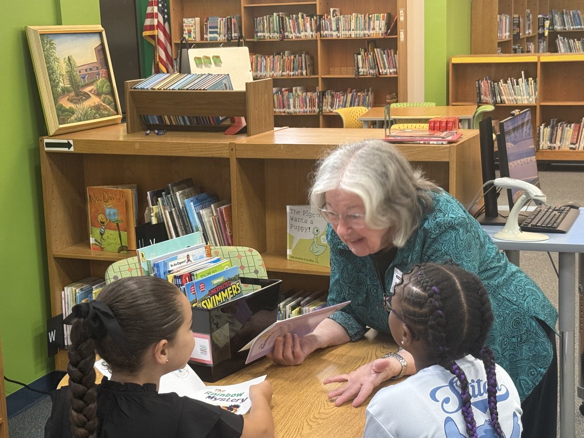 wakeedpa's tweet photo. Big thanks to the Raleigh Women’s Club for spending the morning reading with first graders at Jeffreys Grove Elementary through #PartnersRead! 📚

Each week, volunteers read one-on-one with students in 64 @WCPSS schools—building confidence and a love of reading. ❤️ #WakeEd #LiteracyMatters