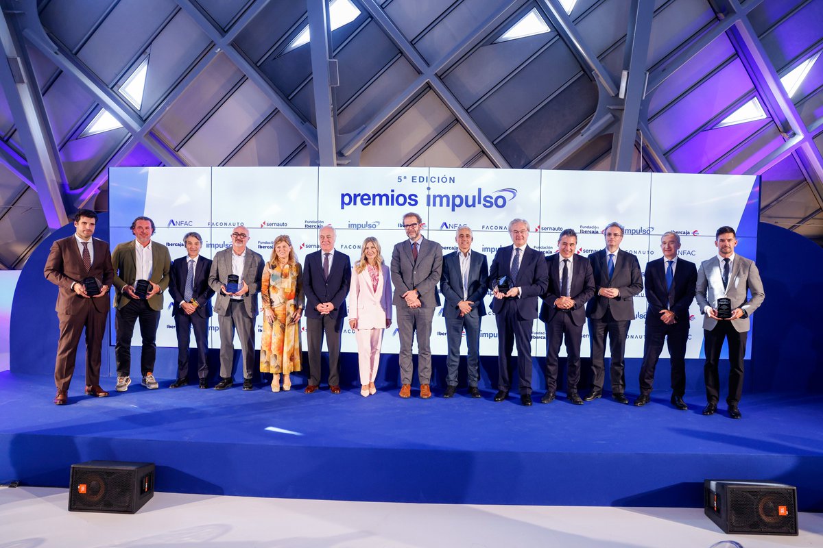 mobilitycity_'s tweet photo. ¡Celebramos los V Premios Impulso junto a @FundIbercaja, @AnfacAutomovil, @Faconauto_com y @sernauto! 🚀

Una nueva edición para coger impulso y seguir construyendo una movilidad más sostenible. 

🏆💙 ¡Felicidades a los premiados!