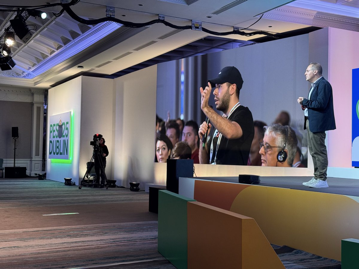 Je vais vous révéler toutes les nouveautés qui arrivent bientôt sur Google My Business…

… mais désolé 😅 je ne peux pas : j’ai signé un contrat de non-divulgation avec Google. 🤐

qui mieux que Google pour nous dire ce qui arrive ? #PESummit2025