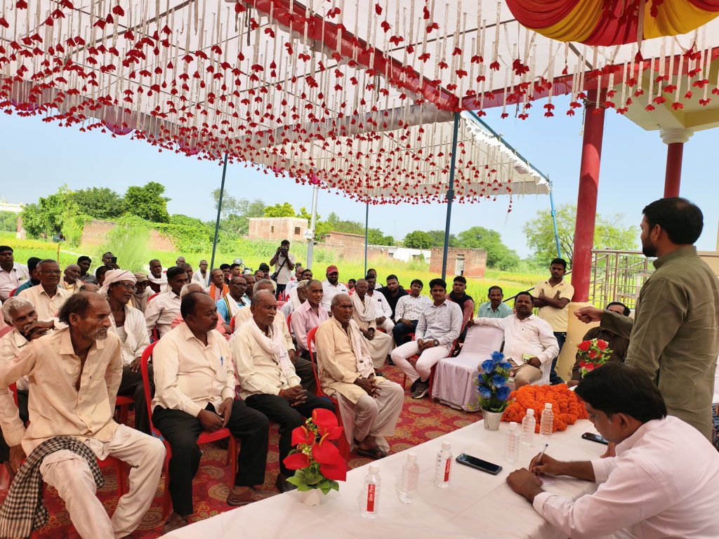 mla_pankaj's tweet image. समाजवाद के पथ प्रदर्शक पूज्य ‘नेताजी’ मुलायम सिंह यादव जी की पुण्यतिथि पर उनके विराट व्यक्तित्व एवं कृतित्व को नमन करते हुए ‘वैचारिक मूल्यों’ के सिद्धांतों पर चलने का संकल्प दोहराते हुए पंक्ति के अंतिम व्यक्ति को सशक्त बनाने की संकल्पना साकार करने का वचन उठाते है।