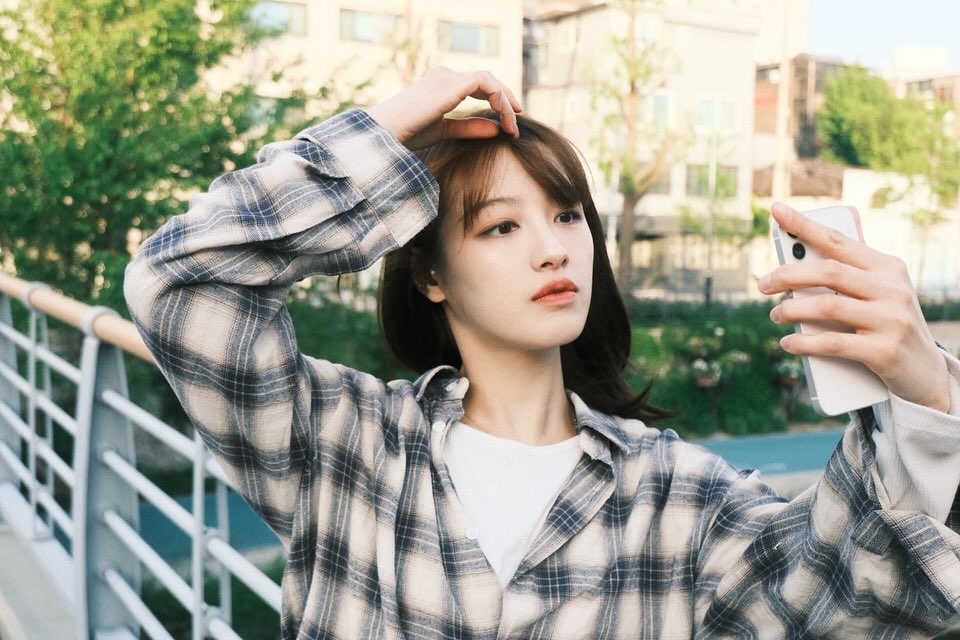 CLC__Intl's tweet image. 251010

Happy 30th birthday to our main vocalist Seunghee!

We hope your day have been fantastic today!

#CLC #씨엘씨
#오승희 #Oh_Seunghee
#HappySeungheeDay
@CUBECLC @offseunghee