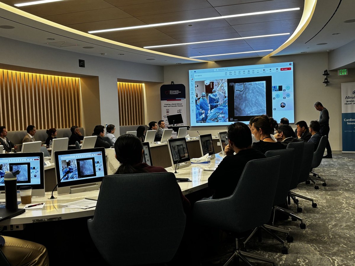 CCAD_MHIF's tweet image. Live case with @esbrilakis and @yadersandoval on the final day of the CT for PCI Summit 3.0!
@MHIF_Heart 
#CT4PCI #InterventionalCardiology #PCI