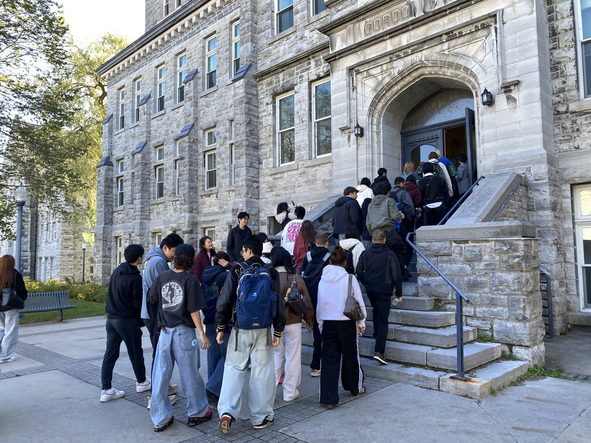 TDSB International Student Programs tweet media