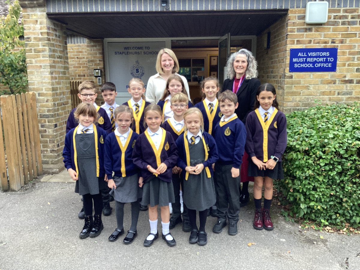 Today we were thrilled to welcome our local MP Katie Lam to school! 🏫✨ She met our School Council, answered brilliant questions, and spoke in assembly. A truly inspiring visit — thank you Katie! 💬👩‍🏫 #Community #StudentVoice #MPVisit