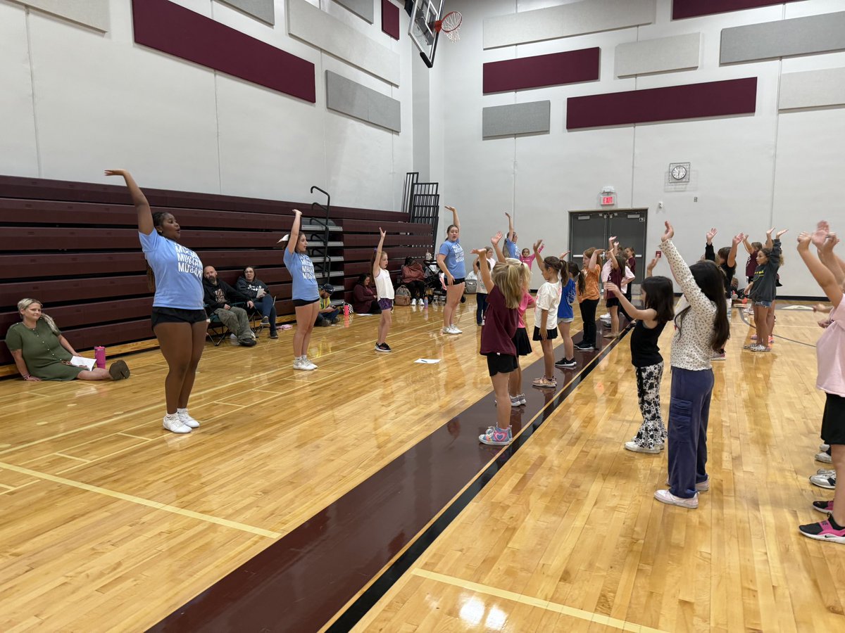 Salina Central Cheer tweet media