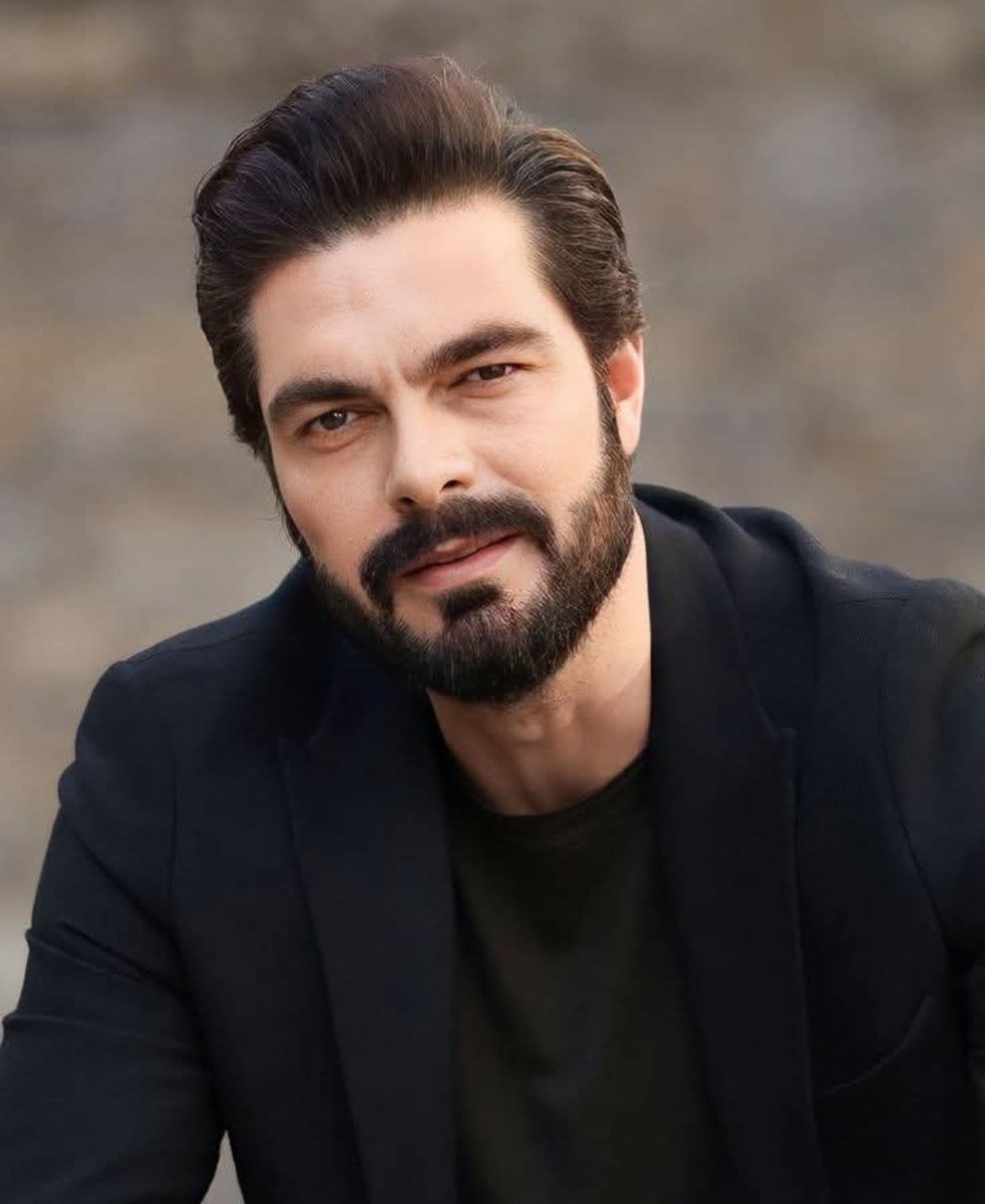Akk Sa (@akksa62227898) on Twitter photo I vote #HalilİbrahimCeyhan from Turkey to the Most Handsome Face of 2025
#100faces2025 <a href="/tccandler/">TC Candler</a> #tccandler I vote #HalilİbrahimCeyhan from Turkey to the Most Handsome Face of 2025
#100faces2025 <a href="/tccandler/">TC Candler</a> #tccandler