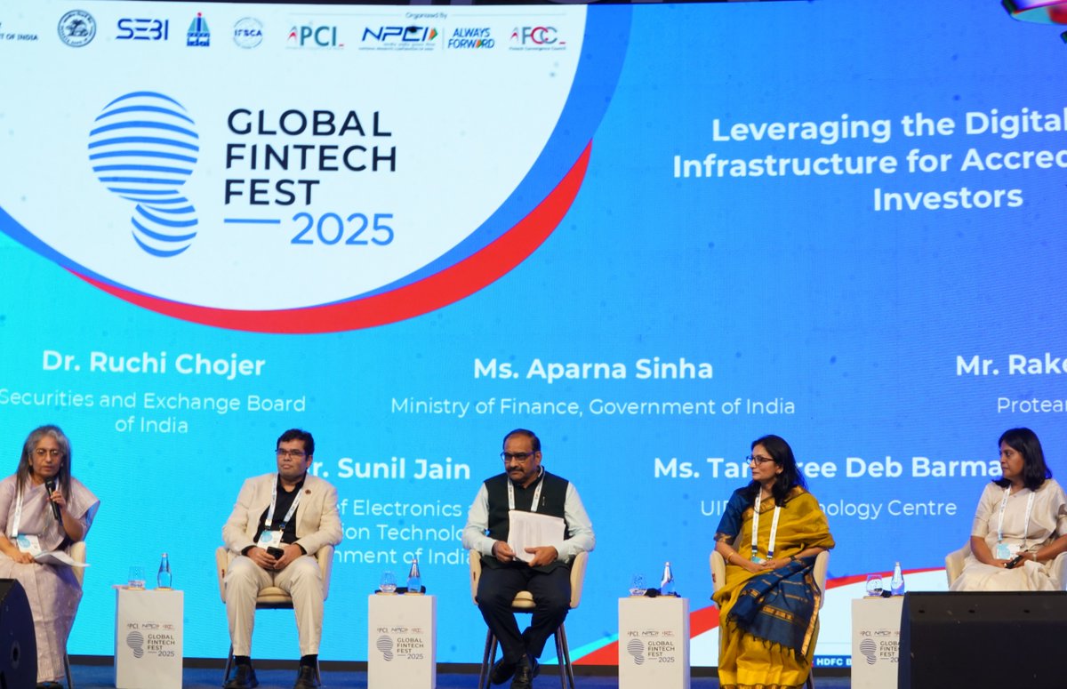 _DigitalIndia's tweet image. At the Global Fintech Fest 2025 in Mumbai, Shri Sunil Jain, Director, NeGD, participated in a crucial panel discussion on &quot;Leveraging the Digital Public Infrastructure for Accreditation of Investors.&quot; 

He emphasized the transformative potential of NeGD and MeitY&apos;s DPIs,…
