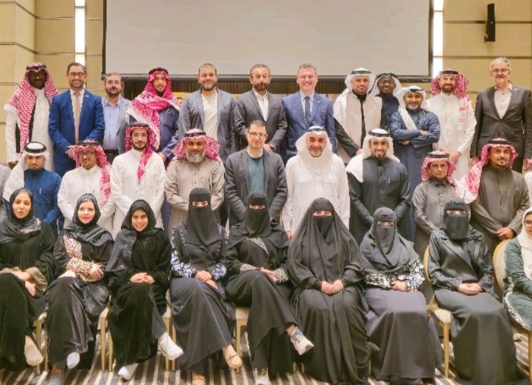 Dr.Isra Aljazeeri tweet media