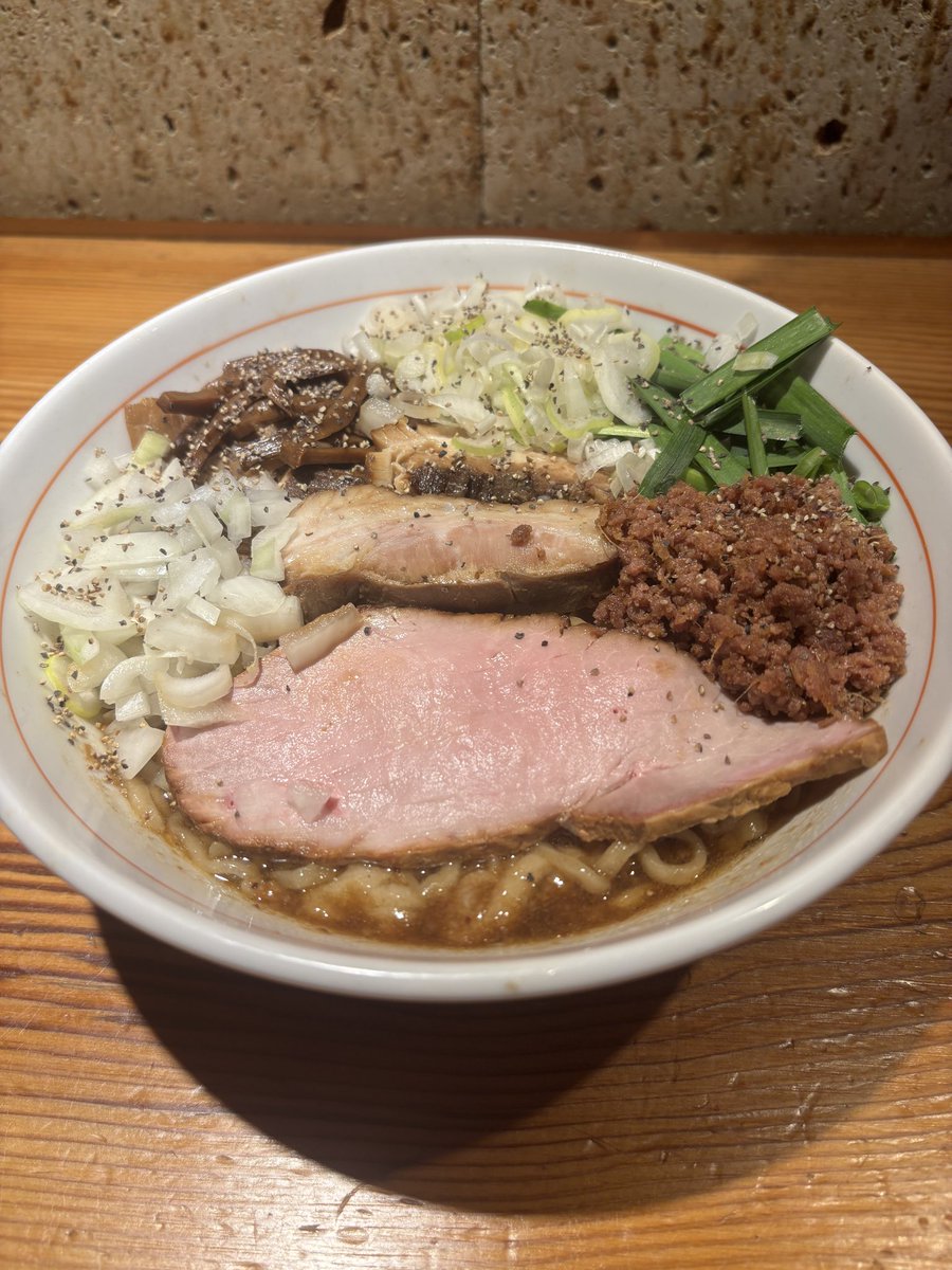 25/10/10 本日は 昼2時間/夜2時間と 短時間での営業でしたが 時間一杯