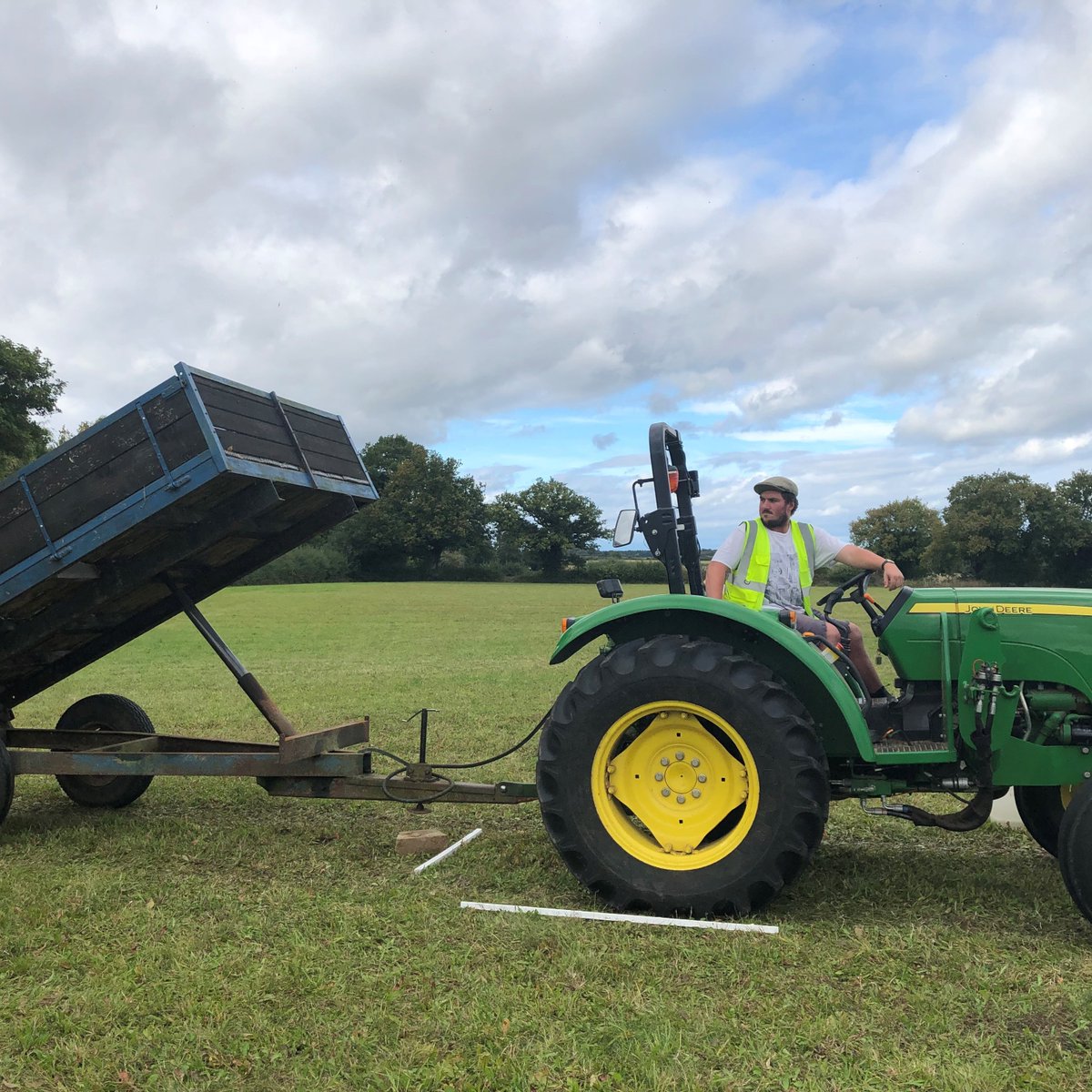 ThornageHall's tweet image. Here’s a look back at #ActivitiesWeek - a week dedicated to exploring new experiences, building skills, and having fun together. 

We loved seeing so many people getting involved and trying something new! 🙌

#SkillBuilding #LearningTogether #Community #Charity #ThornageHall