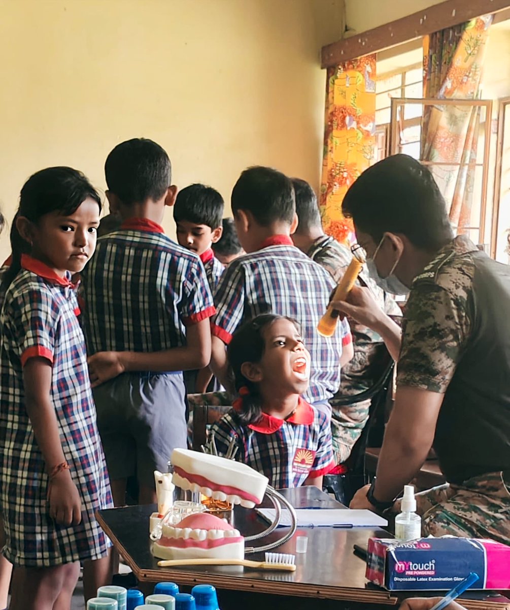 dgafms_mod's tweet image. As part of the Vibrant Village Programme in the border areas of Arunachal Pradesh, #DaoPlatinumHealers identified a child with a cleft palate during a school health survey. With financial support from Dao Division and collaboration with Mission Smile &amp;amp; Rashtriya Bal Swasthya…
