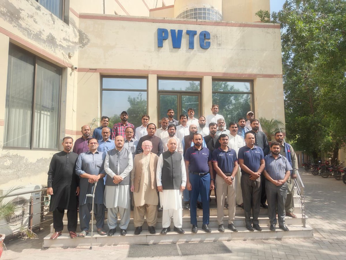 PVTC_Official's tweet photo. A 3-day Skill Upgradation Training on “E-Bikes &amp; Upgraded Features of New Models” concluded at STTI in collaboration with @atlashondapk 
🎓Certificates were awarded by CCHM. #PVTC Mr. Khalid Masood Ch. who appreciated the initiative for strengthening PVTC’s instructional capacity https://t.co/1JdtnsFT52