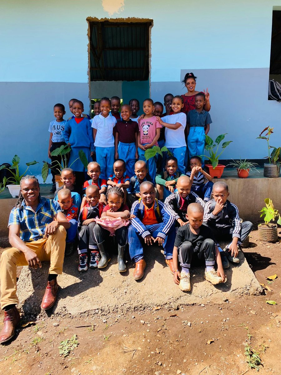 FreeGenerationA's tweet image. Fun Friday....
#WeAreFreeGeneration 
#TeamChanges