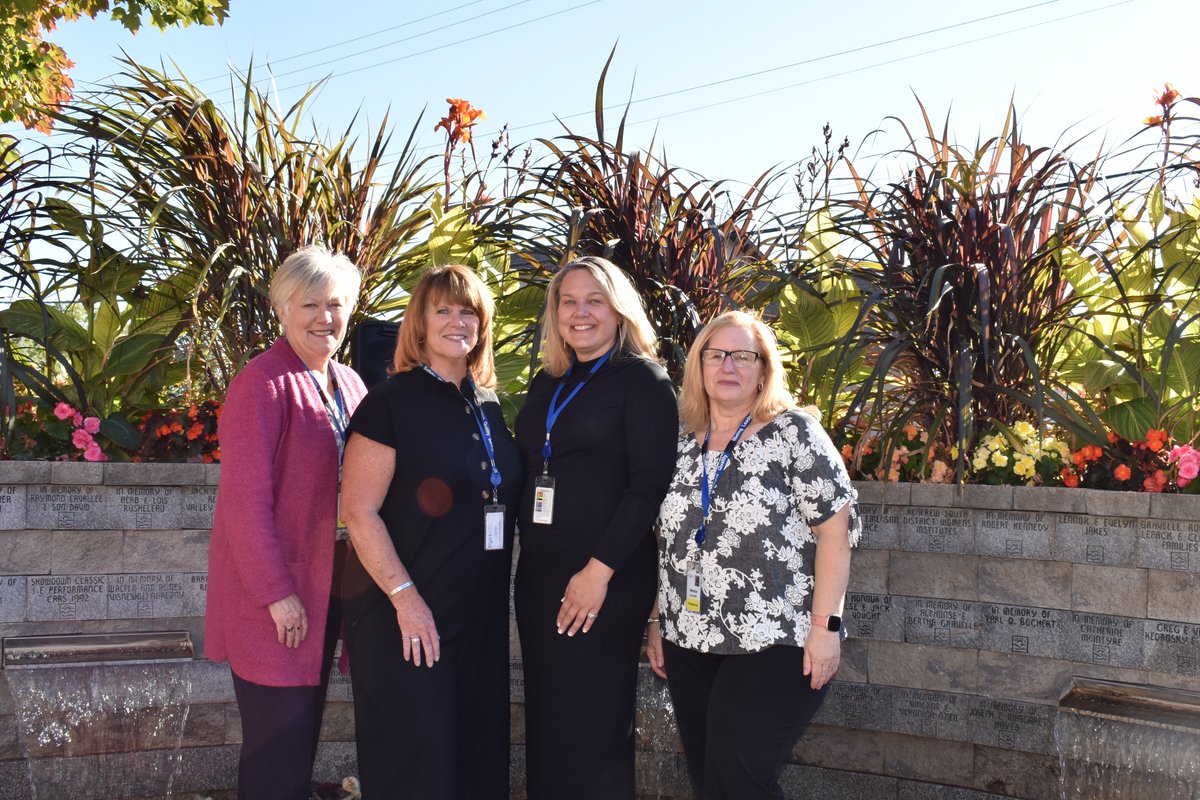 Renfrew Victoria Hospital Foundation Honours Community at New Event

The Renfrew Victoria Hospital (RVH) Foundation welcomed community members, donors, staff, and local leaders to a special Evening of Connection and Gratitude on October 1.

Read more at: renfrewhosp.com/newsroom?newsi…