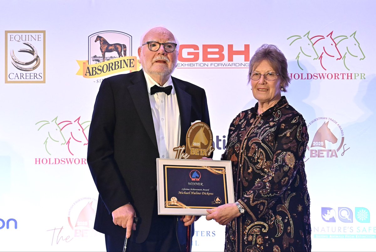 Delighted to see Senior Liveryman Michael Huline Dickens honoured with BETA’s Lifetime Achievement Award at this year’s @BetaInt. 👏

Receiving a well-deserved standing ovation for his incredible contributions to our craft. A renowned Saddler &amp; Harness Maker, Side Saddle expert.