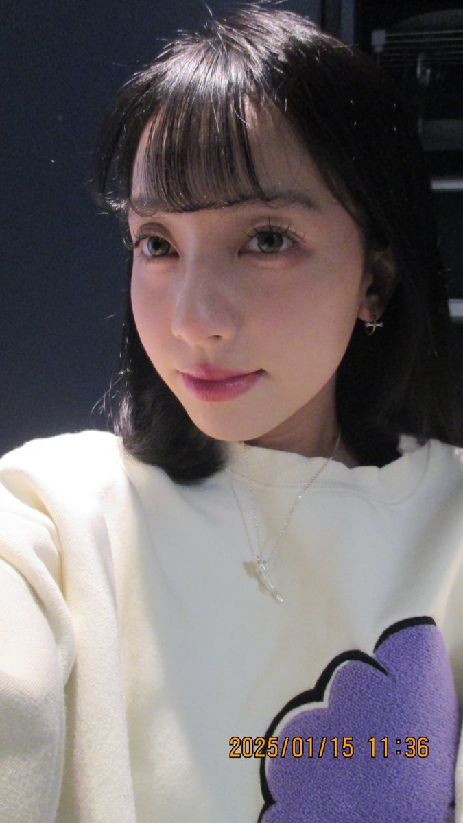 不知名美女 tweet media