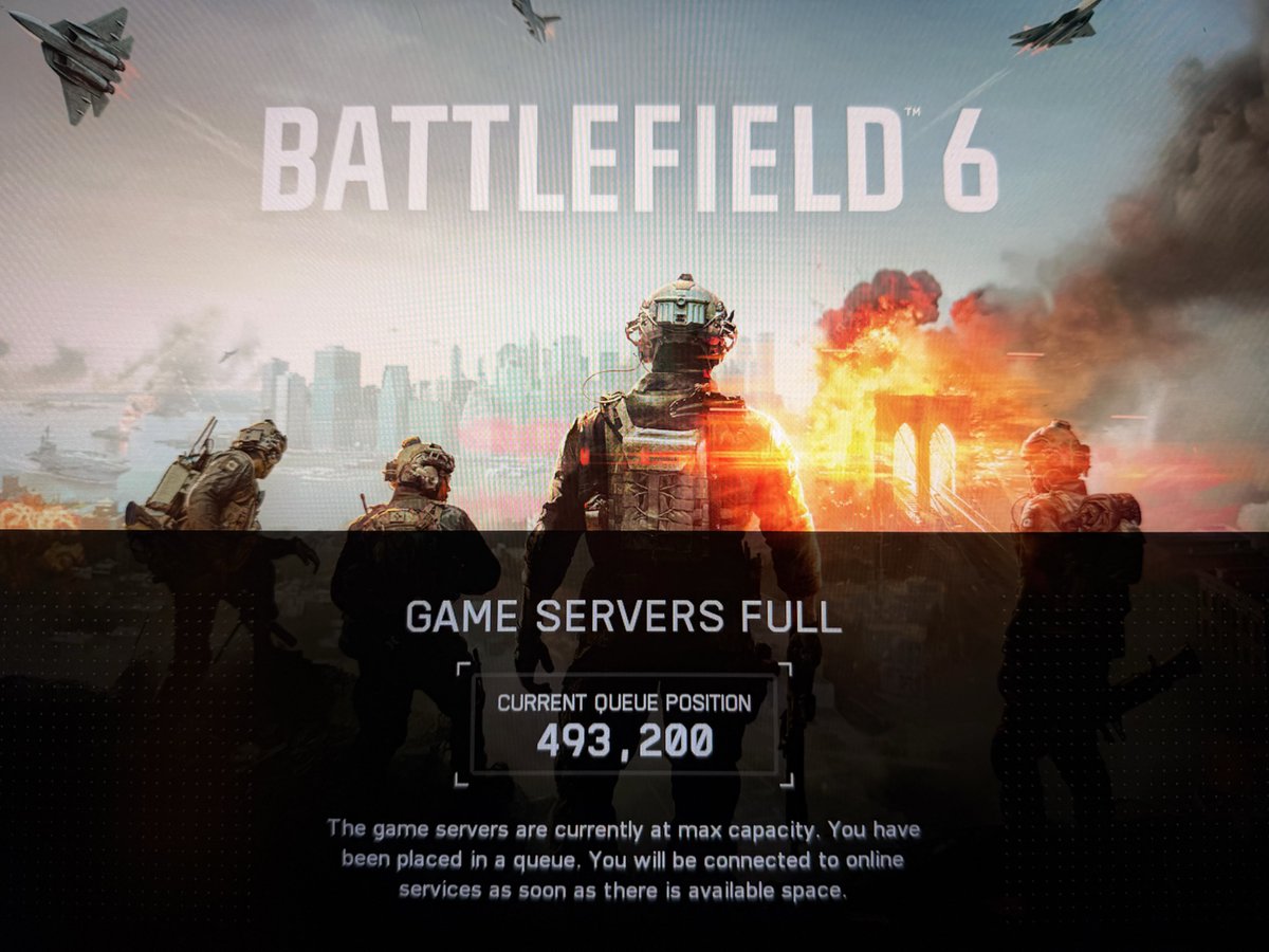 Marks_Tech's tweet image. Holy sht. Half a million people are in queue! 
Call of duty wishes 😂😂😂😂 and it’s 11am on a Thursday. 
#Battlefield6 #BlackOps7