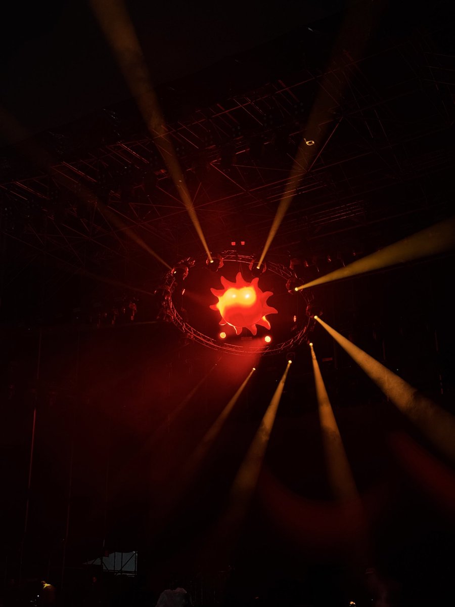 sofiacaldem's tweet image. Dannyyy ☀️🌧️🌊 con mi babyyy