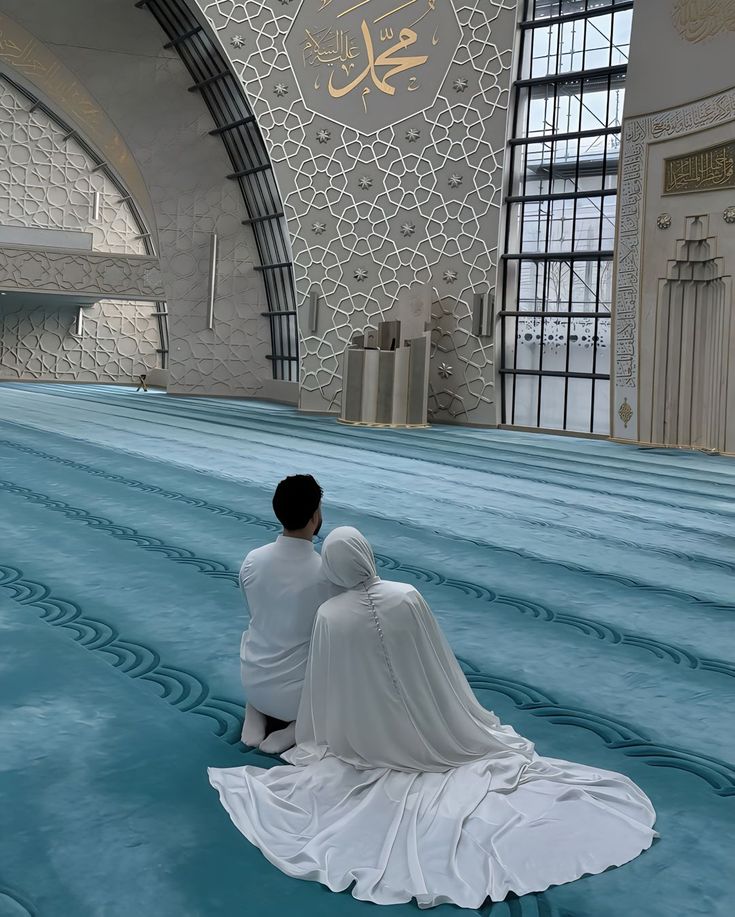 اللهم يسر لنا سبل الحلال ♡︎