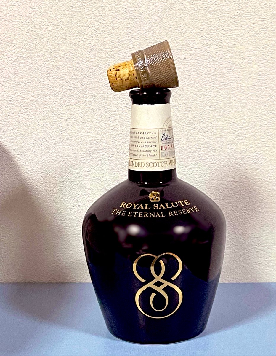 大切に呑んでいた一本。最後の一滴まで、美しかった。