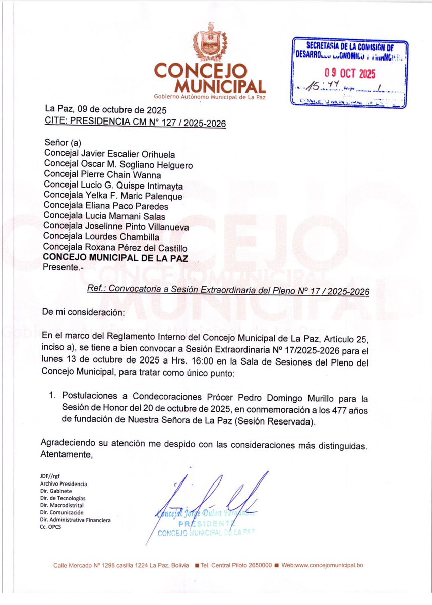 🚨🎭 CUANDO EL SHOW VALE MÁS QUE LA CIUDAD
El presidente del Concejo, Jorge Dulón, ha convocado a sesión extraordinaria para este lunes 13, nada menos que para nominar a los paceños distinguidos que serán condecorados en la sesión de honor del 20 de octubre próximo.

Para eso sí