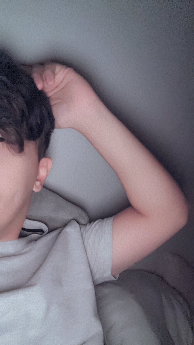 جا البرد وانا ماشريت حطب🥹💔.