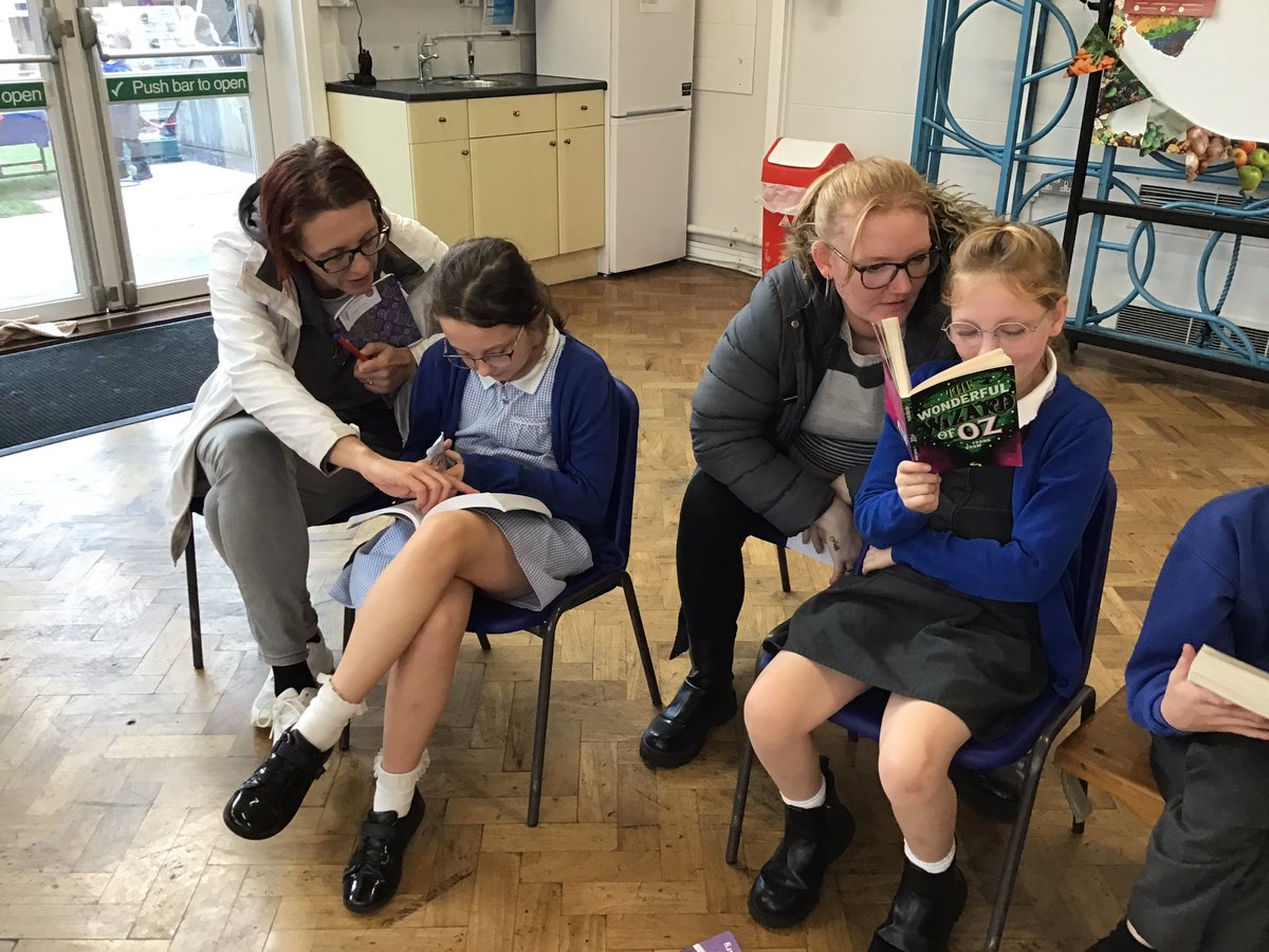 Grimoldby_Y5's tweet image. It was so lovely to share our books with so many of our adults at our parent share this afternoon. Thank you all for coming! #unity #happiness 📚🌟
