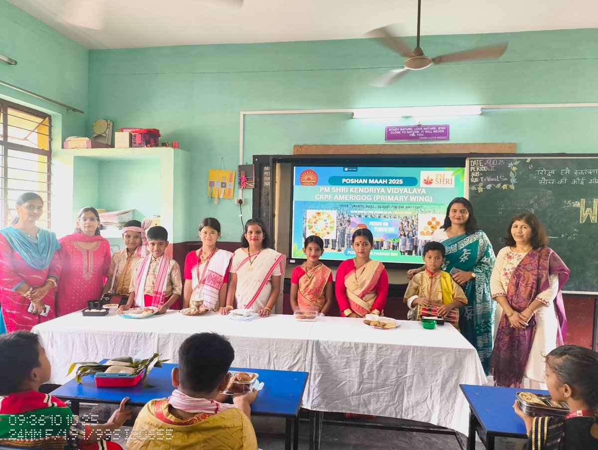 KendriyaCrpf's tweet image. Embracing the Spirit of 'Vocal for Local'! Students of PM SHRI KV CRPF AMERIGOG celebrated the 'Local for Local' theme with enthusiasm! They brought many tradition rich cultural heritage.
#LocalForLocal #VocalForLocal #PoshanMaah2025 #CulturalCelebration"
#PadhaibhiPoshanbhi