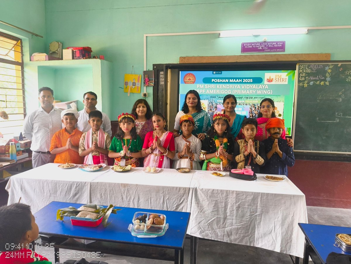 KendriyaCrpf's tweet image. Embracing the Spirit of 'Vocal for Local'! Students of PM SHRI KV CRPF AMERIGOG celebrated the 'Local for Local' theme with enthusiasm! They brought many tradition rich cultural heritage.
#LocalForLocal #VocalForLocal #PoshanMaah2025 #CulturalCelebration"
#PadhaibhiPoshanbhi
