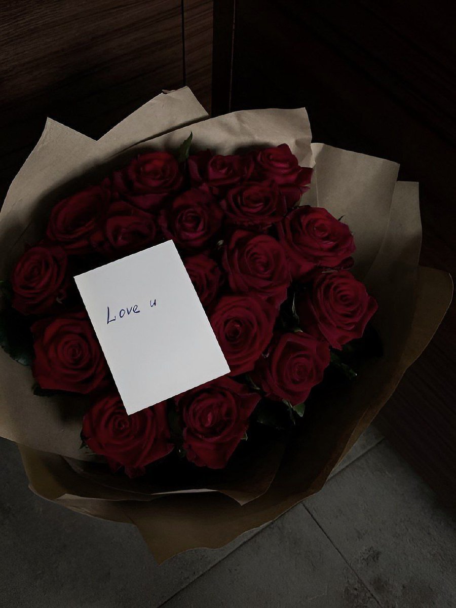 [ RT appreciated ]                      

📚 my love story : #บันทึกของเกเบรียล 
🗓️ update : DAY70 วาเลนไทน์ของพวกพ่อ
📍 readawrite.com/c/f7966f531c10…

–– Genre: coming of age    

“สุขสันต์วันแห่งความรัก แล้วก็ขอบคุณที่ชวนฉันมาเป็นพ่อคนด้วยกัน”