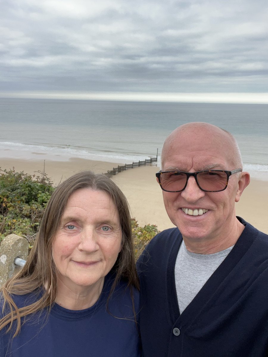 Milhart66Ken's tweet image. Good evening everyone. Arrived at our accommodation in Norfolk this afternoon so then had a wander down to the sea - as you do. #seaview