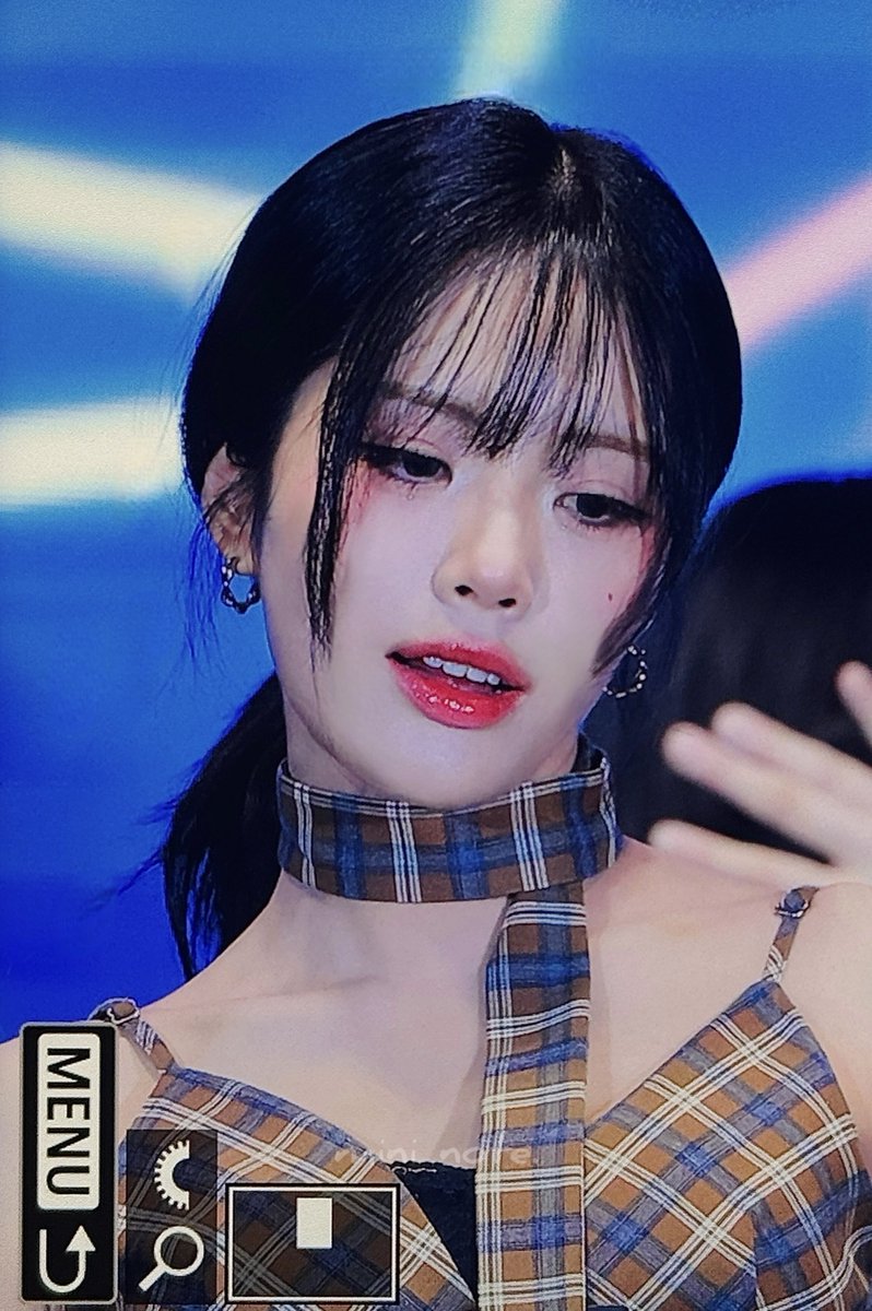 251010 점 찍읏다 

#프로미스나인 #fromis_9 #박지원