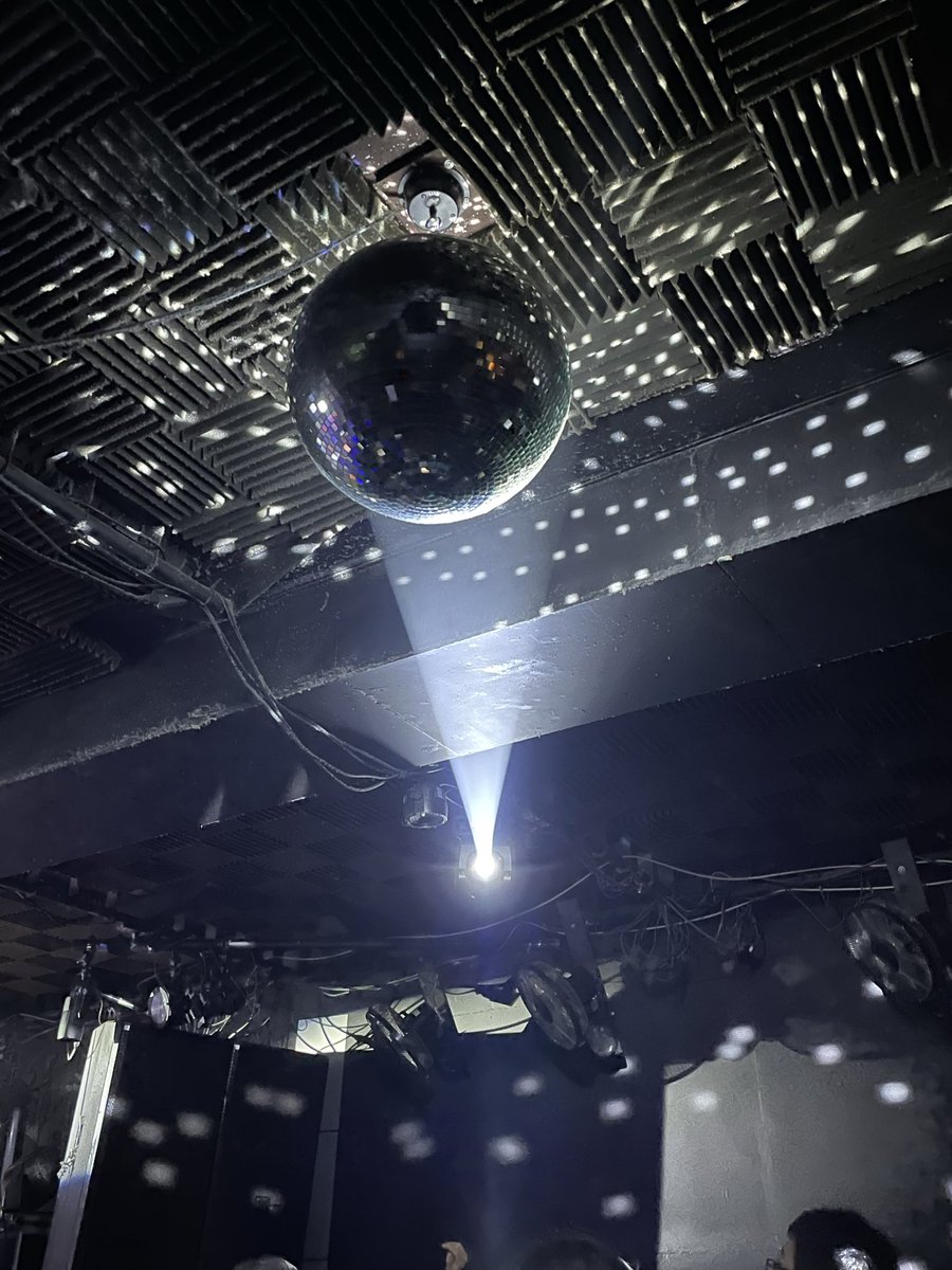 mso_hsm's tweet image. やっぱり今夜も \\ あっ‼️//  という間に
終わったよ……………🥲💦
楽しかった！
楽しかった！
楽しかったよぉぉぉ！😁🙌
動く4人最高‼️
#COMPASS
#FancyWall
#NeighborsComplain
#明日からもがんばろな
#ネイバーズ馬鹿野郎