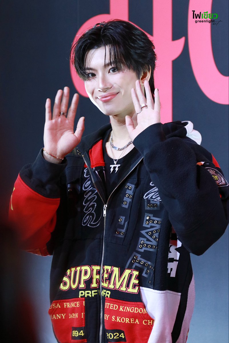 faikeaw_ent's tweet image. “ไทแทน” ร่วมเดิน Red Carpet ในงาน 𝐁𝐚𝐦𝐁𝐚𝐦 𝐄𝐏 [𝐇𝐎𝐌𝐄𝐓𝐎𝐖𝐍] 𝐋𝐚𝐮𝐧𝐜𝐡 𝐄𝐯𝐞𝐧𝐭 - 𝐇𝐎𝐌𝐄𝐂𝐎𝐌𝐈𝐍𝐆 𝐏𝐀𝐑𝐓𝐘

#HOMECOMING_PARTY 
#TYTAN #ไทแทน