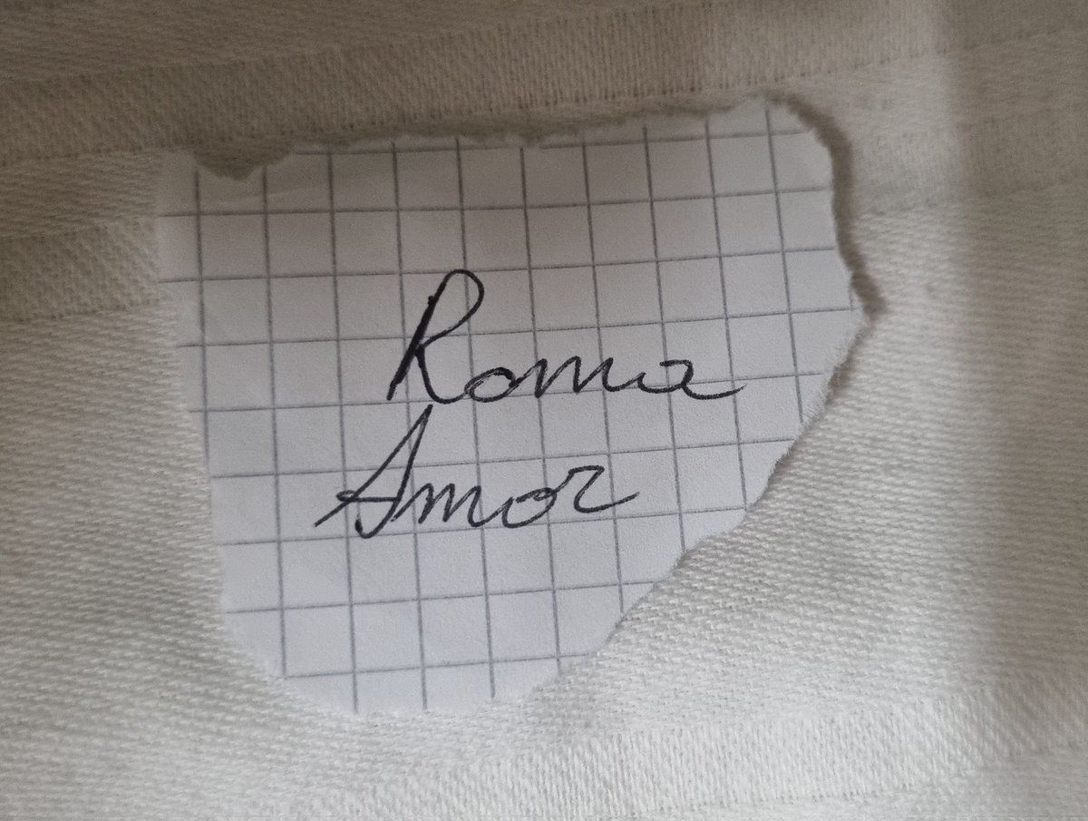 _maupass_'s tweet image. La tua scrittura per sempre incisa 🩷 @DamianoGavino