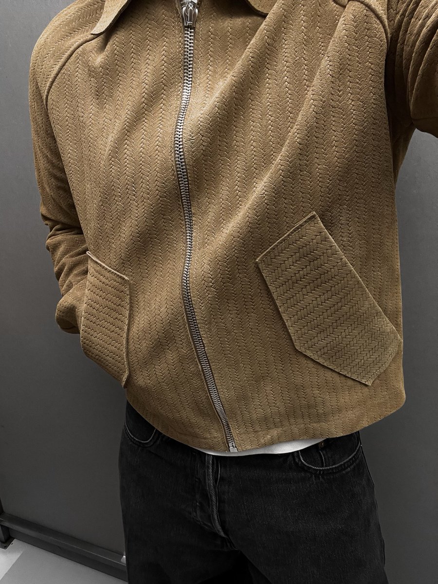 kevscade's tweet image. wearing colour