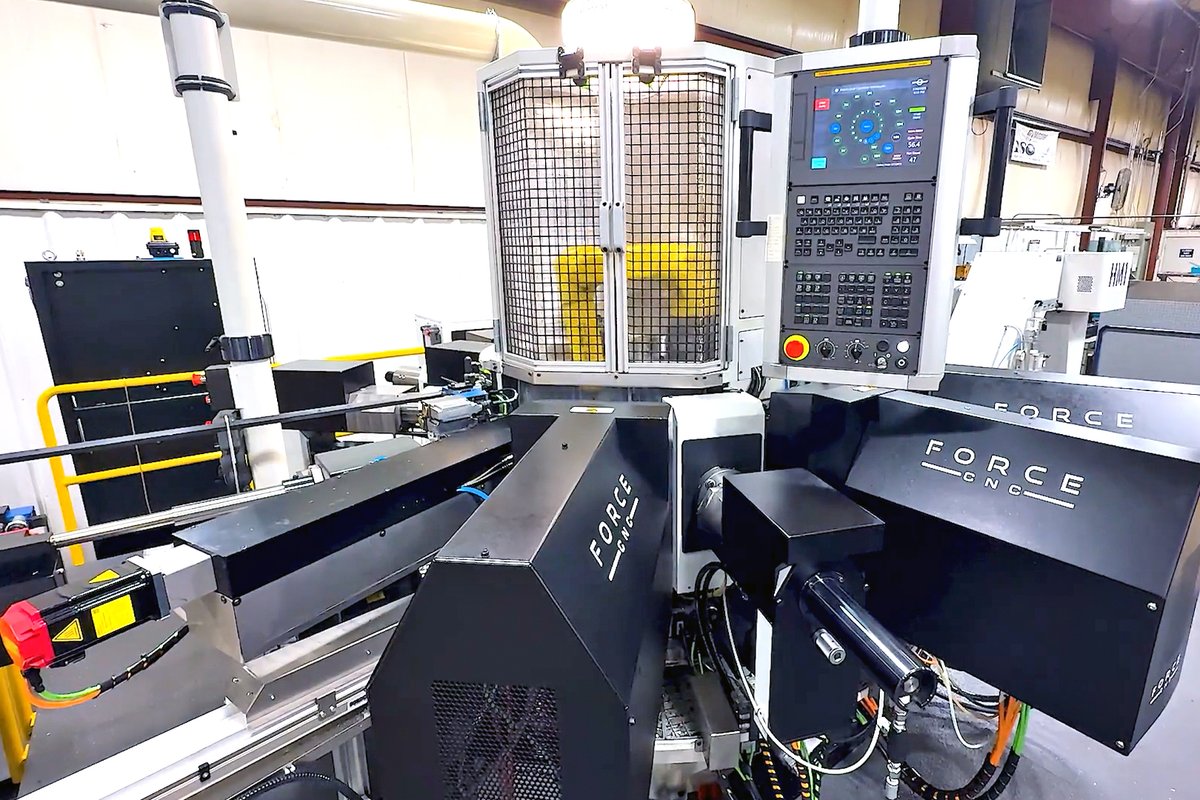 FANUCAmerica's tweet image. Automated #CNCmachines elevate titanium part production!⚙️ bit.ly/3IDyDv0

When @MitotecNecedah struggled to meet rising📈 demand for #titanium parts, the company invested in two✌️ @Hydromat_USA FORCE #CNC rotary transfer machines. 

#automation #robotics #mfg