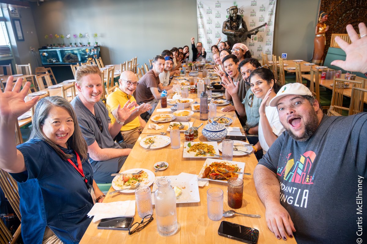 thaicdc's tweet image. Our first-ever Housing Near Transit Walking Tour along the B Line was a resounding success! We learned:
🚇 How #Metro creates #housing near transit
🚍 What #TransitOrientedDevelopment means for communities
🚲 Balancing density, affordability, &amp;amp; neighborhood change #ThaiTown